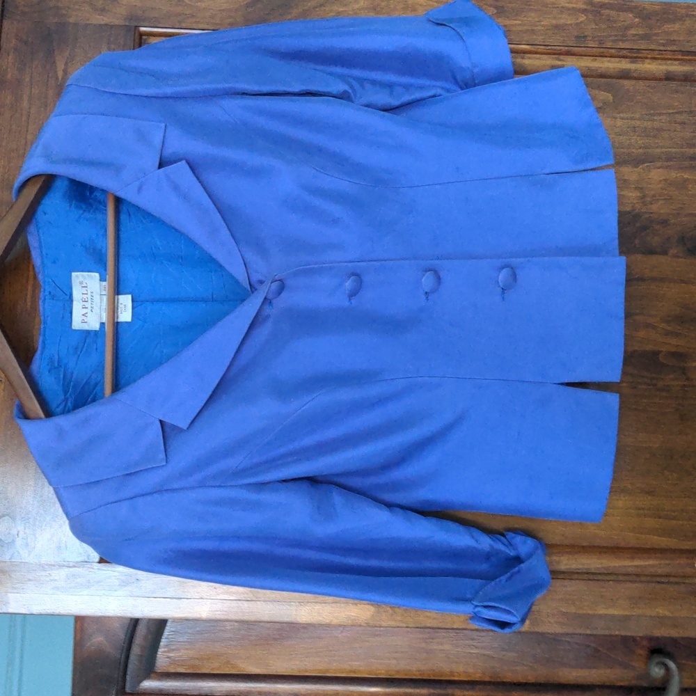 Papell  silk blouse, petite, size 8 , lavender , dressy, fitted